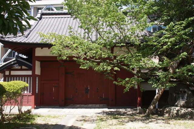 旧飯田城桜丸御門(赤門)